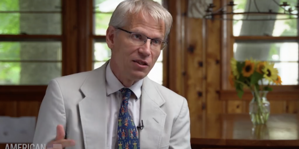 Martin Kulldorff, professeur d’épidémiologie à Harvard, parle du « fiasco de santé publique » du Covid