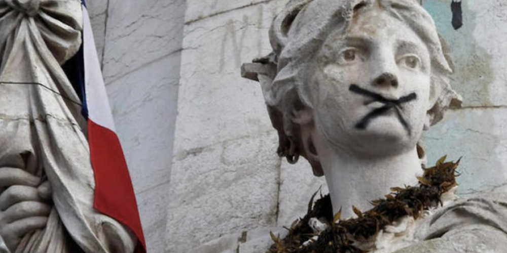 « A-t-on encore le droit d’exercer son esprit critique ? »